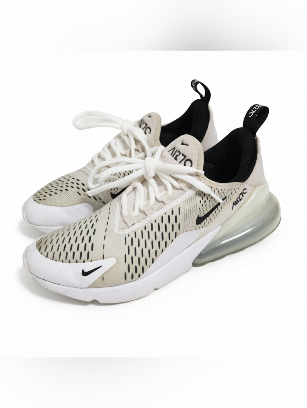 Nike Air Max 270 Woman's sneakers in white, cream, and black colorway, size 8.5.